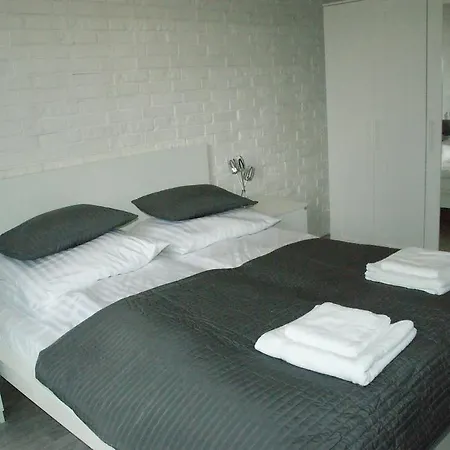 Apartamenty Viniarnia Zielona Gora  Exterior photo