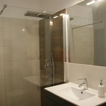 Apartamenty Viniarnia Zielona Gora  Exterior photo